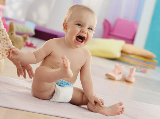 Pampers New Baby - Grösse 2 Junior, Monats-Box, 240Stück-a