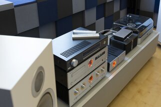 Hochwertigste Komponenten für einzigarte Audioqualität Hochwertigste Komponenten für einzigarte Audioqualität